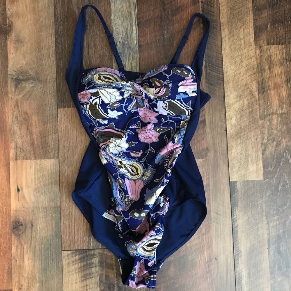 Romenza Targo one piece women’s swimsuit bathing suit blue floral print Size M